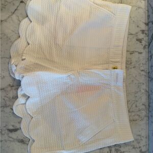 Lilly Pulitzer ButtercupWhite Scalloped Women's Shorts